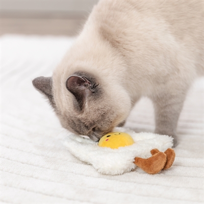 Trixie gebakken ei xxl pluche met amerikaanse catnip (18 CM) - Afbeelding 2