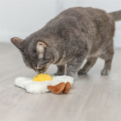 Trixie gebakken ei xxl pluche met amerikaanse catnip (18 CM) - Afbeelding 4